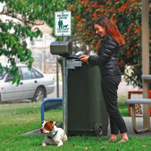 Dog Bag dispenser on bin security post