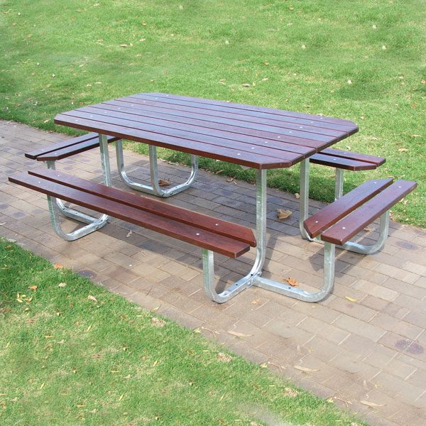 Long picnic table setting
