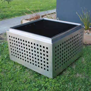 Melbourne planter, stainless steel with a galvanised internal liner