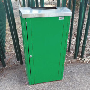 Wheelie Bin Enclosure with domed cover