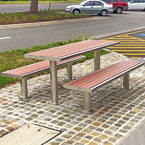 Brisbane Table Setting Draffin Street, Outdoor Bench Seating With Table