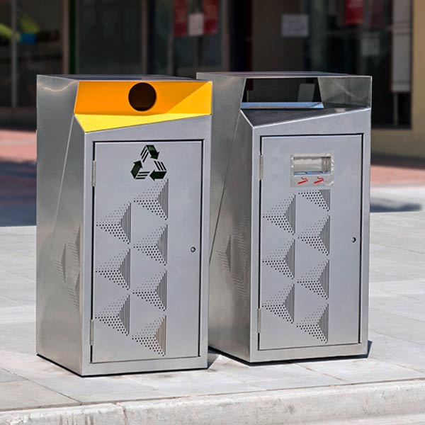 Recycle and Rubbish bins for Eastland