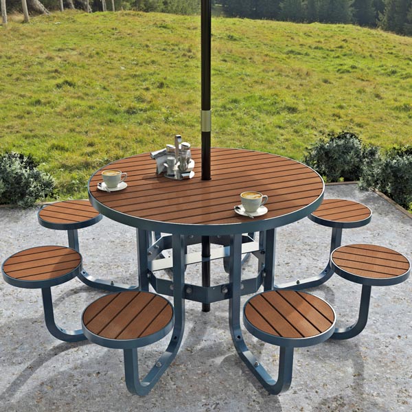 Heavy Duty Round Cafe Table Setting with timber battens