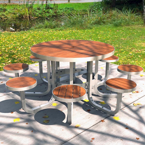 Round Picnic Table setting with Timber Battens