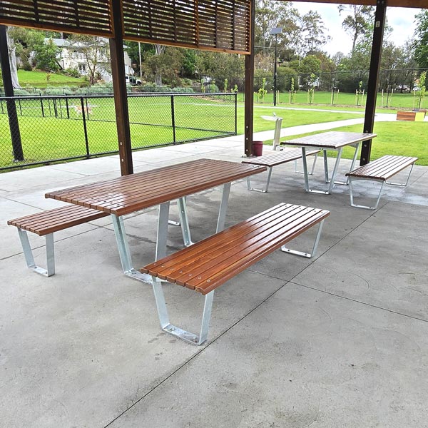 Kiama Park table settings