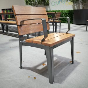 Glenelg Single Seat with back